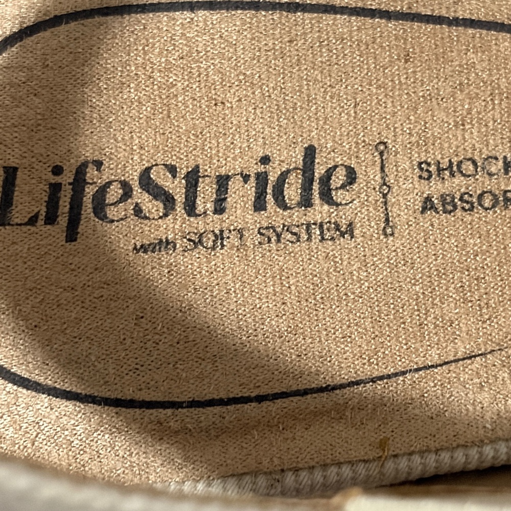 New! Women's Life Stride Tan Canvas Wedge Slip On Espadrille - 8.5 - Picture 5 of 11